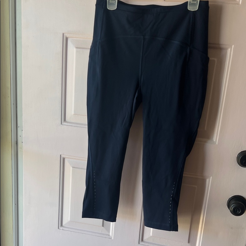 Lululemon workout leggings